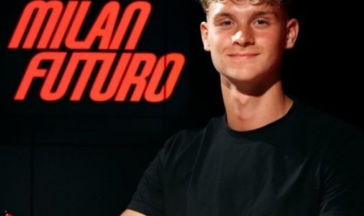 开云体育-斯基拉：阿贾克斯与米兰商谈先租后买伊布儿子马克西米利安