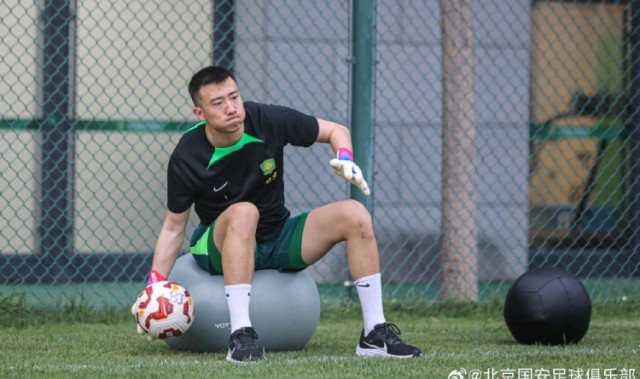 开云官网-已伤缺超4个月！北京国安官方：球队门将韩佳奇重返训练场