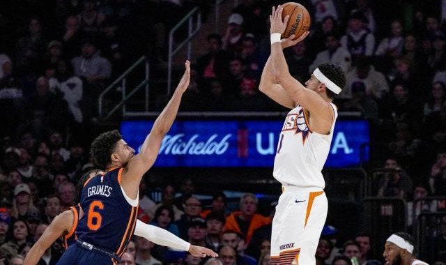 开云体育下载-三分绝杀助太阳收获7连胜 布克闪耀麦迪逊花园