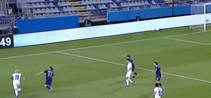 1622238949878092243.gif 7821.gif